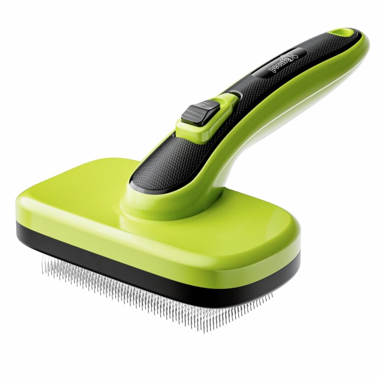 3D rendering of a pet hair brush